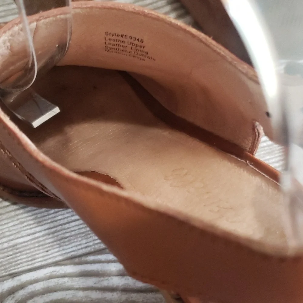Madewell 6 brown/tan open toe feet cage heels